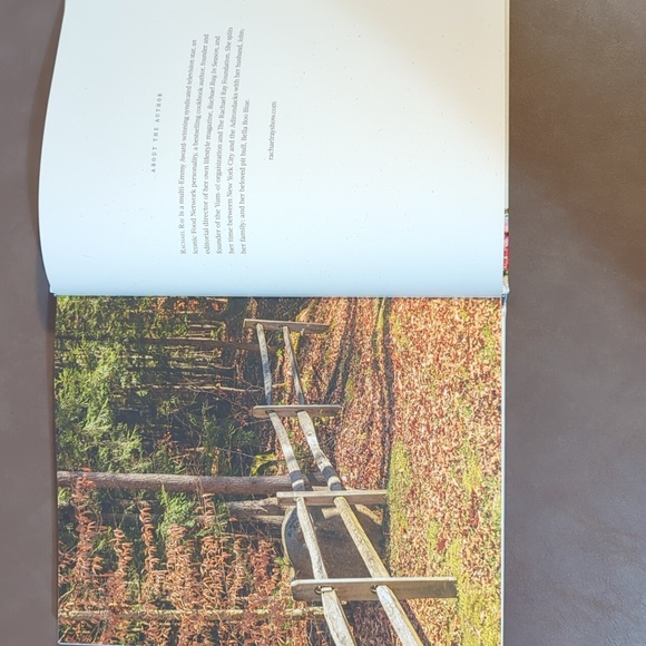 Rachael Ray This Must Be The Place Cookbook 2021 by Penguin Random House HB - Picture 16 of 16